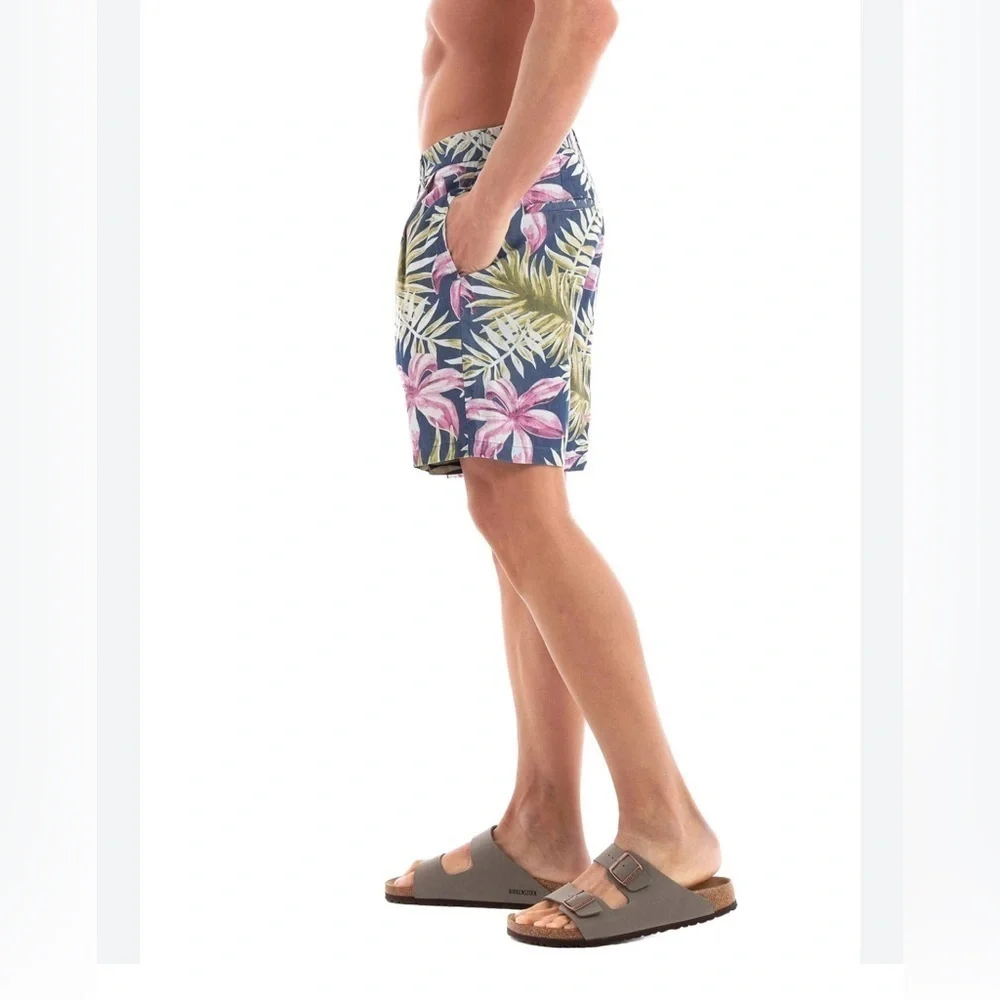 Scotch & Soda Tropical Printed Pleated Loose Fit Shorts